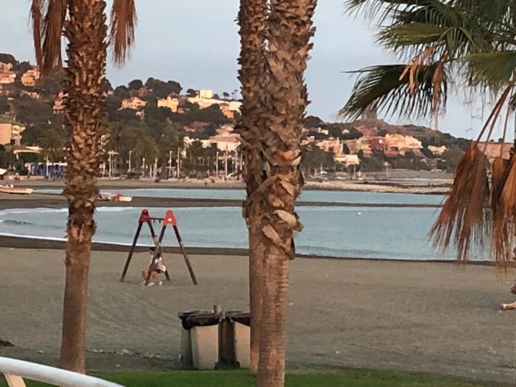 Relaxing Vacation At The Beach Malaga Luaran gambar